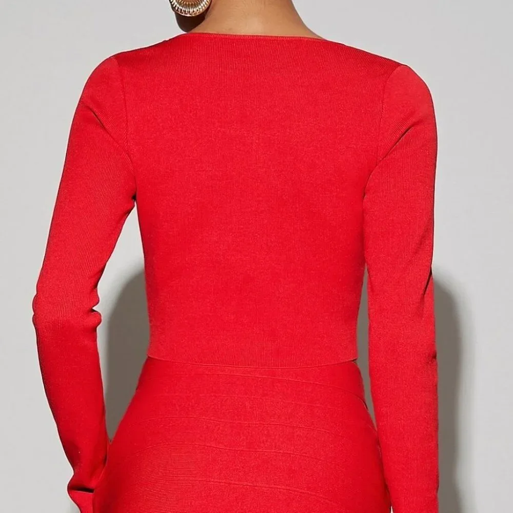 red cutout front crop sweater trending fall winter - Picture 2 of 5
